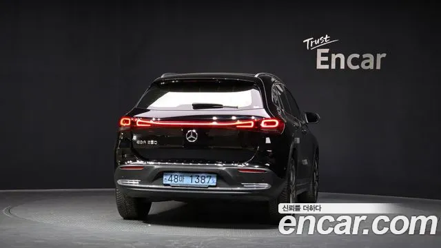 Mercedes-Benz EQA 2021 — фото 4