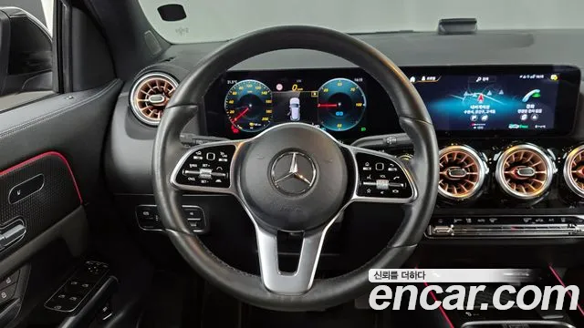 Mercedes-Benz EQA 2021 — фото 13