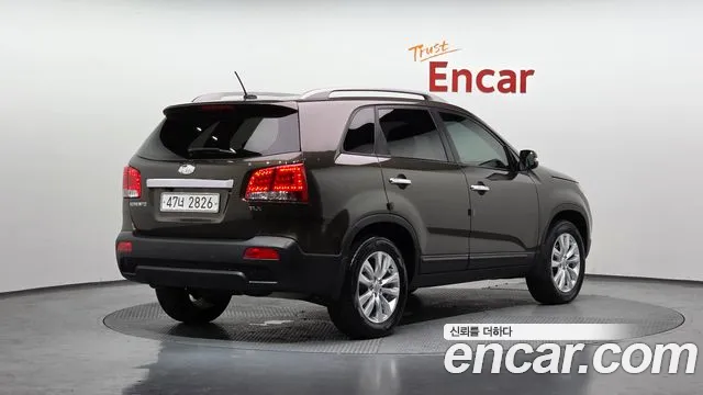 Kia Sorento 2011 — фото 2
