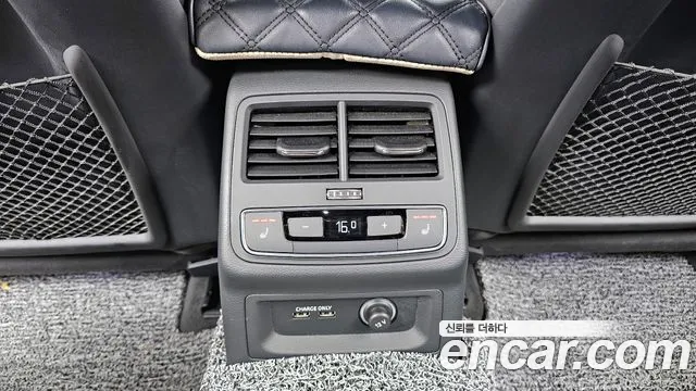Audi A4 2021 — фото 19