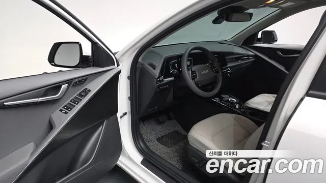 Kia Niro 2025 — фото 13
