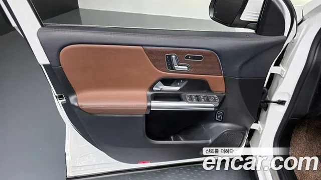 Mercedes-Benz GLA-Class 2020 — фото 14