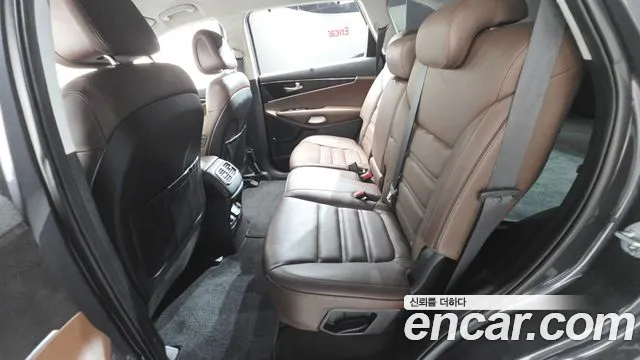 Kia Sorento 2016 — фото 16