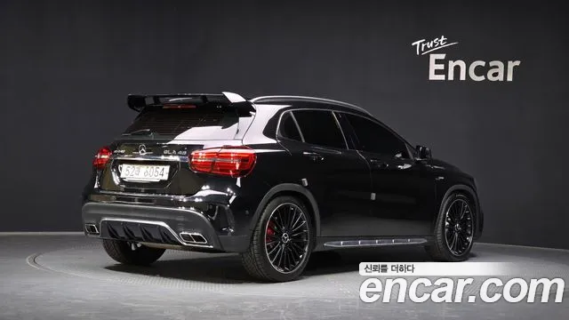 Mercedes-Benz GLA-Class 2018 — фото 2