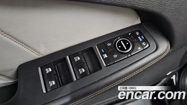 Hyundai Genesis 2014 — фото 14