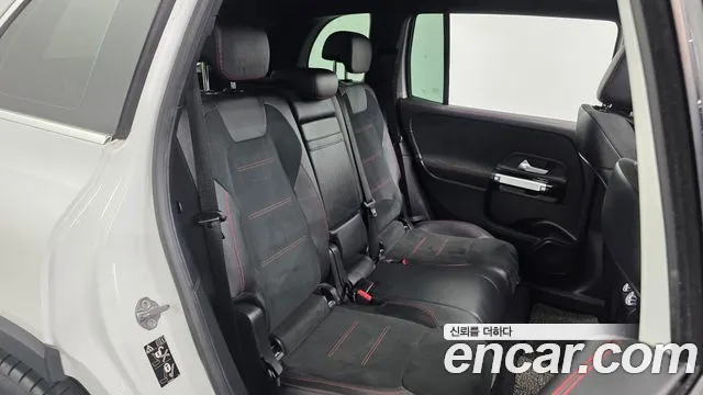 Mercedes-Benz GLB-Class 2021 — фото 15