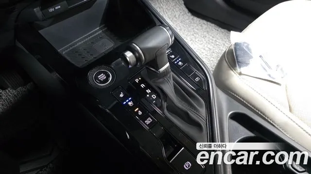 Kia Niro 2022 — фото 11