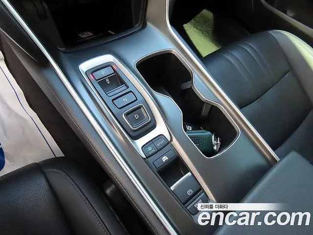 Honda Accord 2019 — фото 11