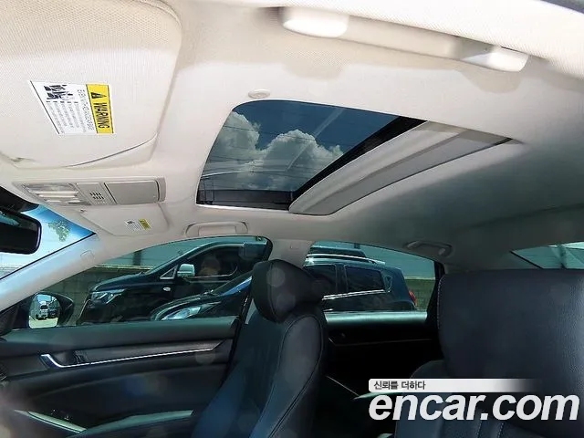 Honda Accord 2019 — фото 18