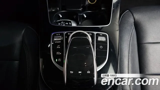 Mercedes-Benz E-Class 2017 — фото 18