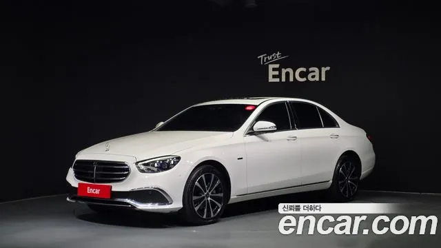 Mercedes-Benz E-Class 2021 — фото 1