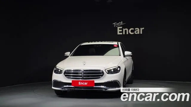Mercedes-Benz E-Class 2021 — фото 3