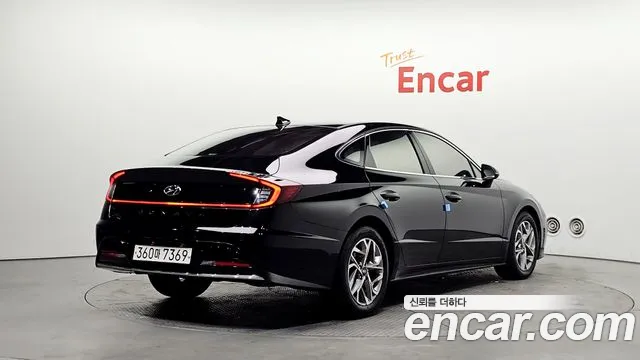 Hyundai Sonata 2022 — фото 2