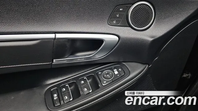 Hyundai Sonata 2022 — фото 19