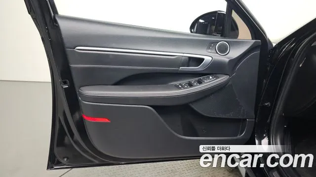 Hyundai Sonata 2022 — фото 14