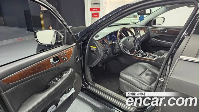 Hyundai Equus 2013 — фото 10