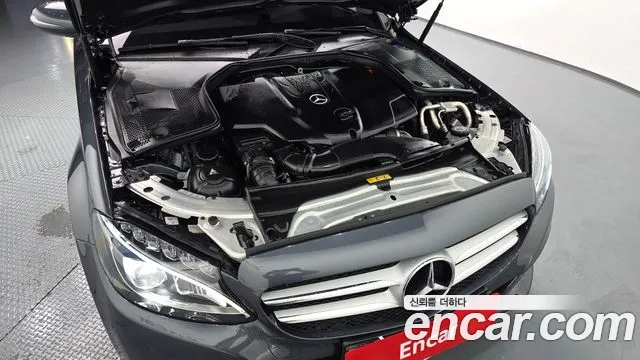 Mercedes-Benz C-Class 2016 — фото 6