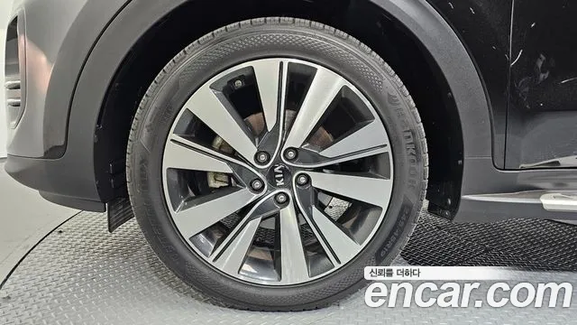 Kia Sportage 2018 — фото 5