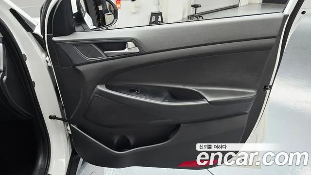 Hyundai Tucson 2018 — фото 15