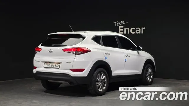 Hyundai Tucson 2016 — фото 2