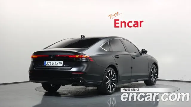 Honda Accord 2025 — фото 2