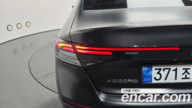 Honda Accord 2025 — фото 9