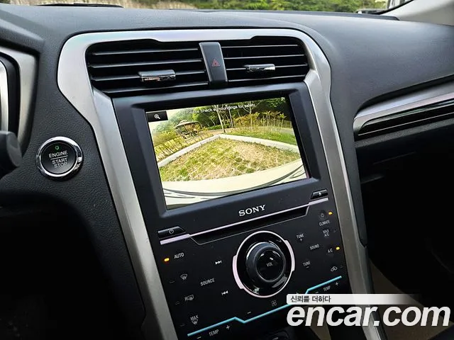 Ford Fusion 2014 — фото 14