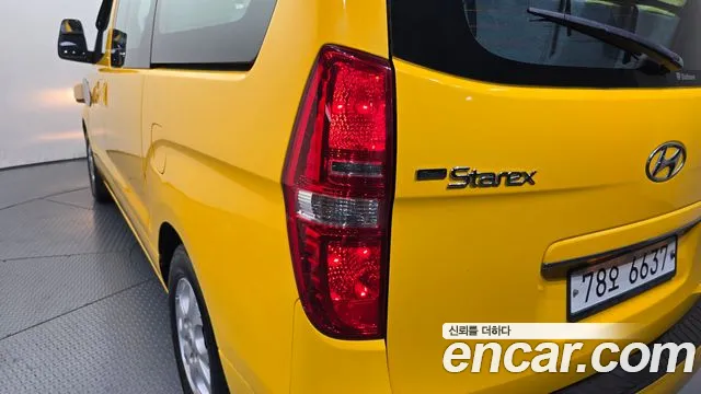 Hyundai Starex 2015 — фото 9