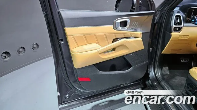 Kia Sorento 2022 — фото 14