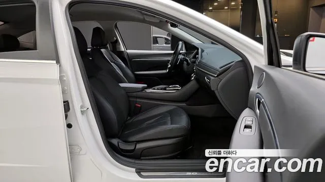Hyundai Sonata 2021 — фото 16