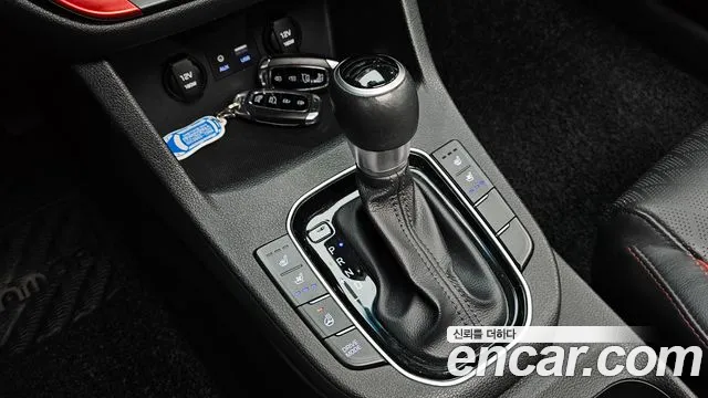Hyundai i30 2018 — фото 12