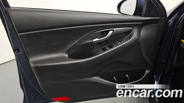 Hyundai i30 2018 — фото 14