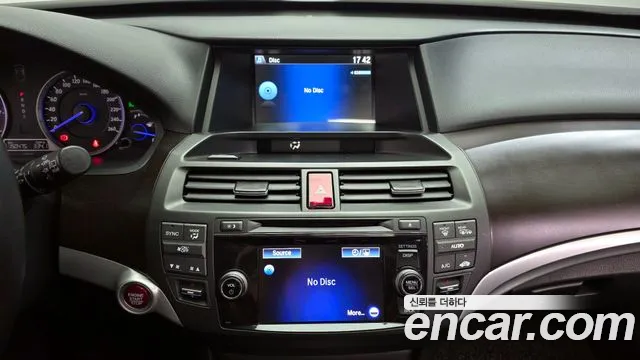 Honda Crosstour 2013 — фото 15