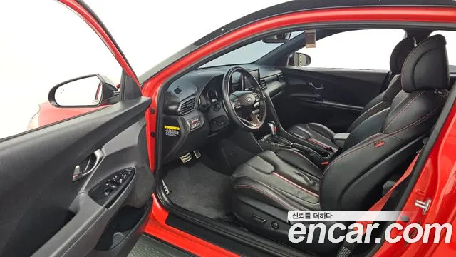 Hyundai Veloster 2020 — фото 10