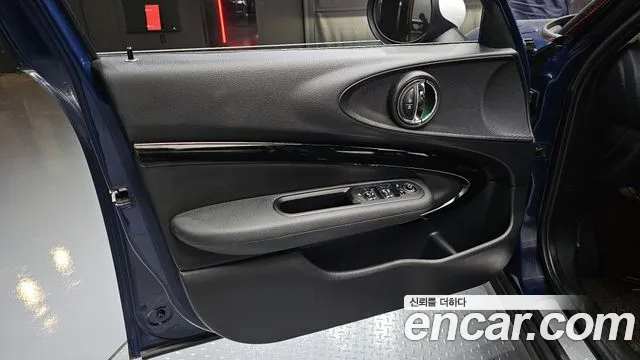 Mini Clubman 2019 — фото 14