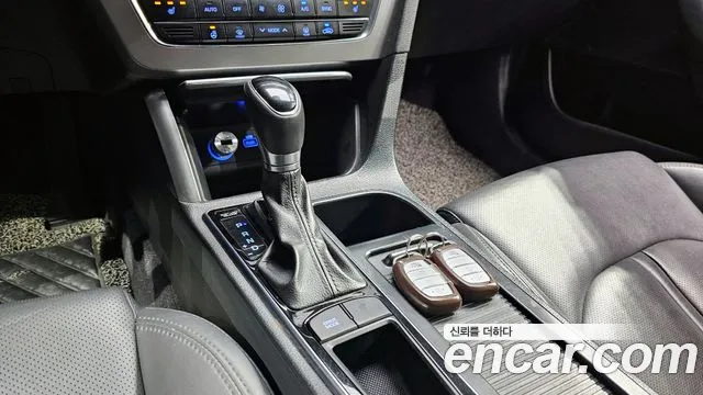 Hyundai Sonata 2016 — фото 12