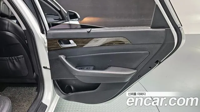Hyundai Sonata 2016 — фото 15