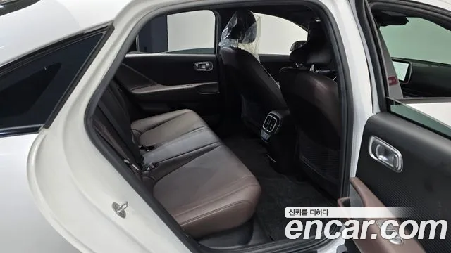 Hyundai Ioniq6 2023 — фото 17