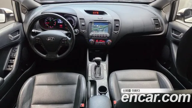 Kia K3 2015 — фото 10