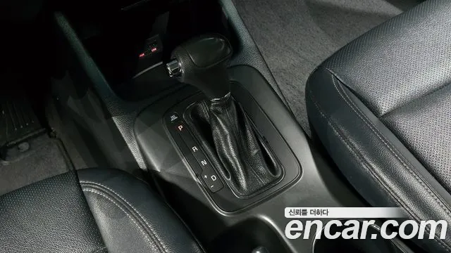 Kia K3 2015 — фото 11
