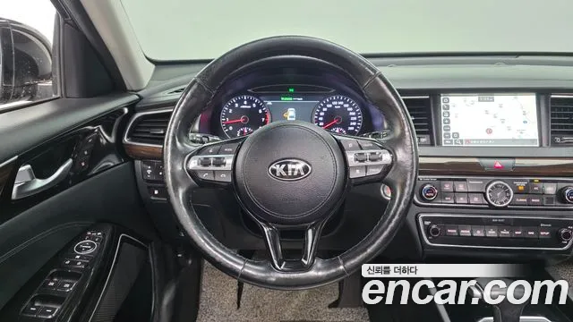 Kia K7 2018 — фото 13