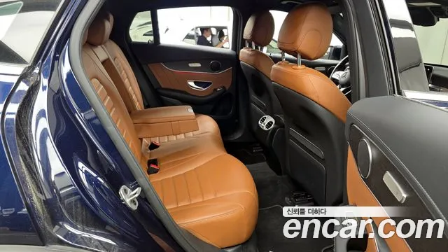 Mercedes-Benz GLC-Class 2022 — фото 12