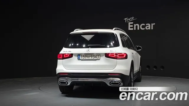 Mercedes-Benz GLB-Class 2022 — фото 4