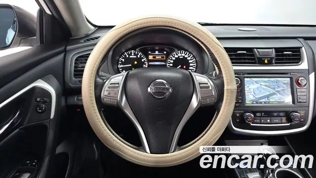 Nissan Altima 2017 — фото 12
