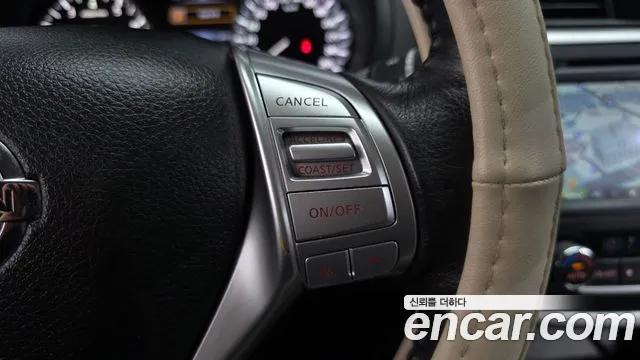 Nissan Altima 2017 — фото 17