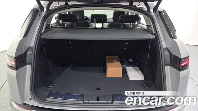 Land Rover Range Rover Evoque 2025 — фото 10