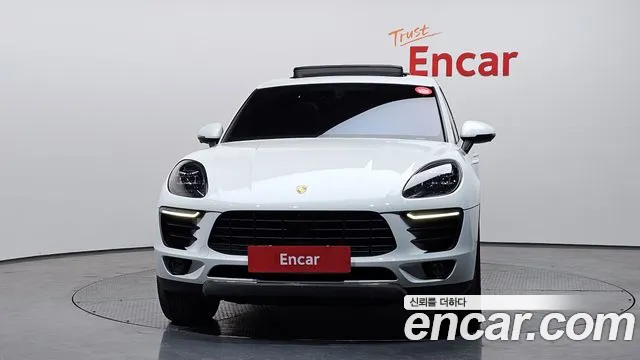 Porsche Macan 2015 — фото 3