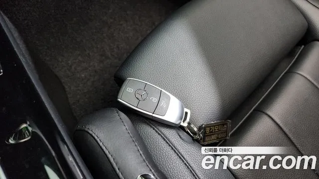Mercedes-Benz A-Class 2020 — фото 15
