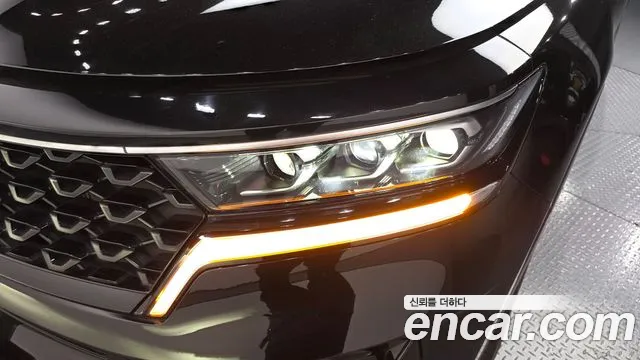 Kia Sorento 2022 — фото 8