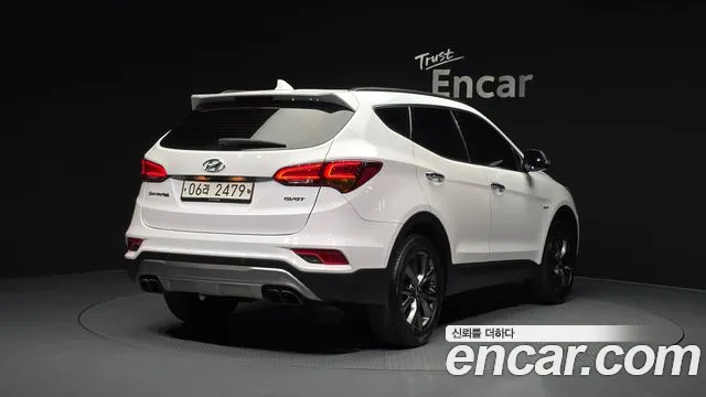 Hyundai Santafe 2017 — фото 2